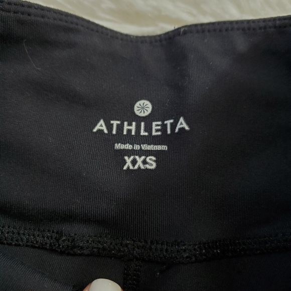 Athleta shiny metallic leggings - Picture 4 of 9